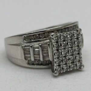 Platinum Diamon Ring with Square Diamond Cluster size 7